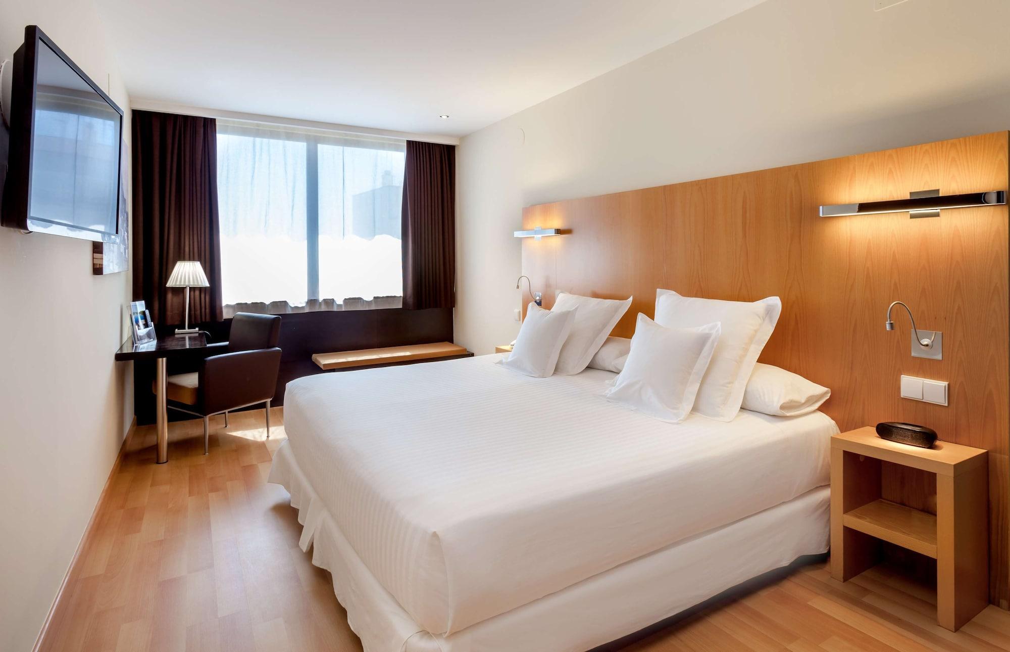 Occidental Hotel 4*